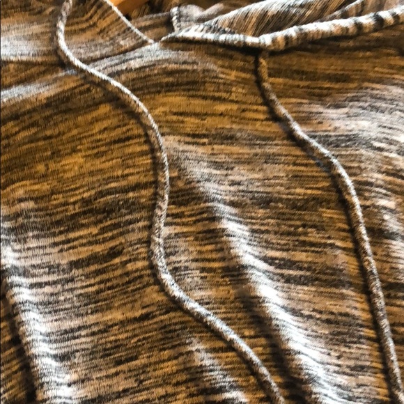 Sweatshirt - Picture 3 of 3